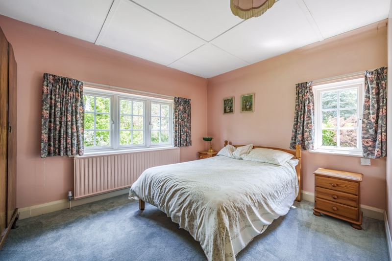 Bedroom- click for photo gallery